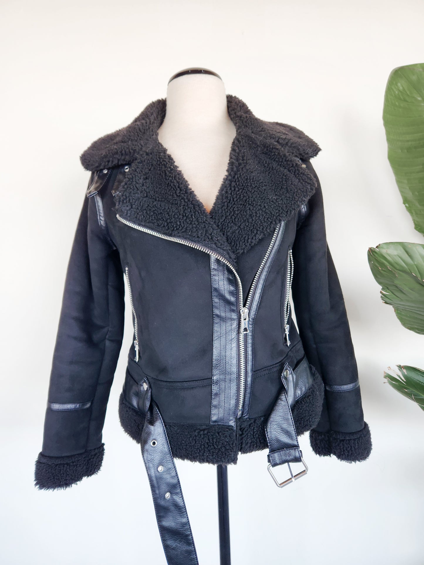 Zara Moto Suede Jacket in Black