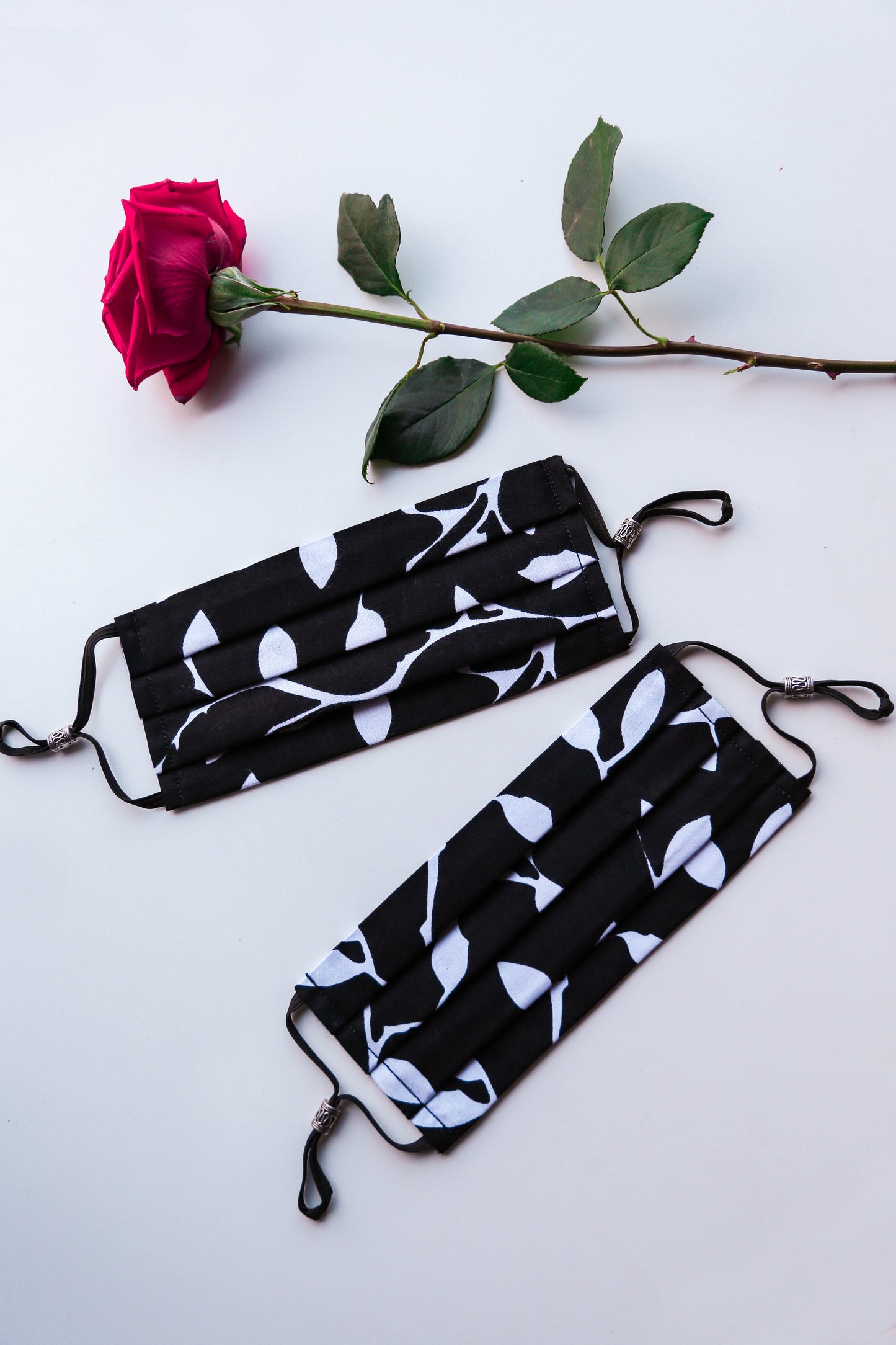 Leaf Print Face Mask (Black/White) with Adjustable Ear Loops