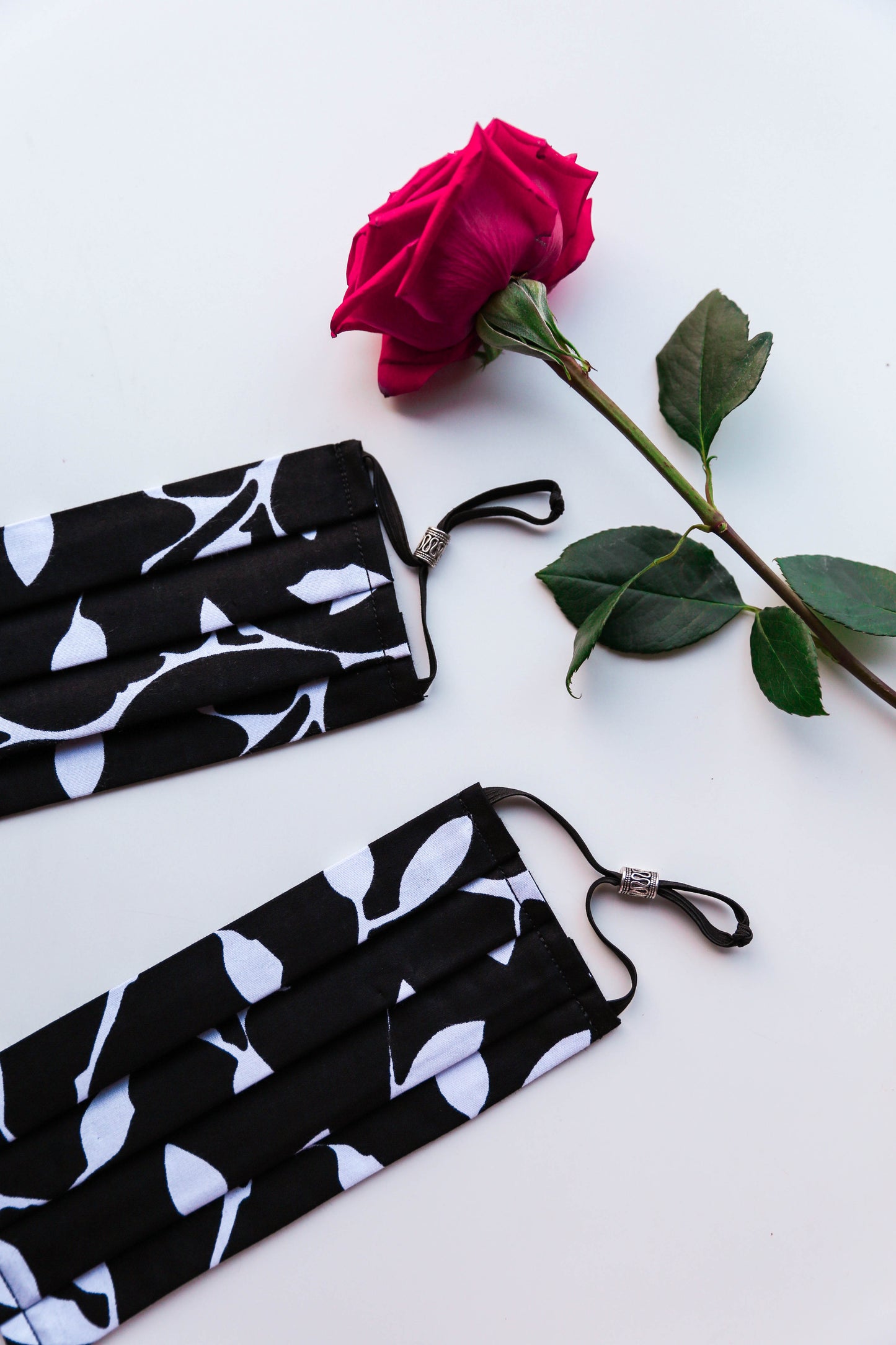 Leaf Print Face Mask (Black/White) with Adjustable Ear Loops