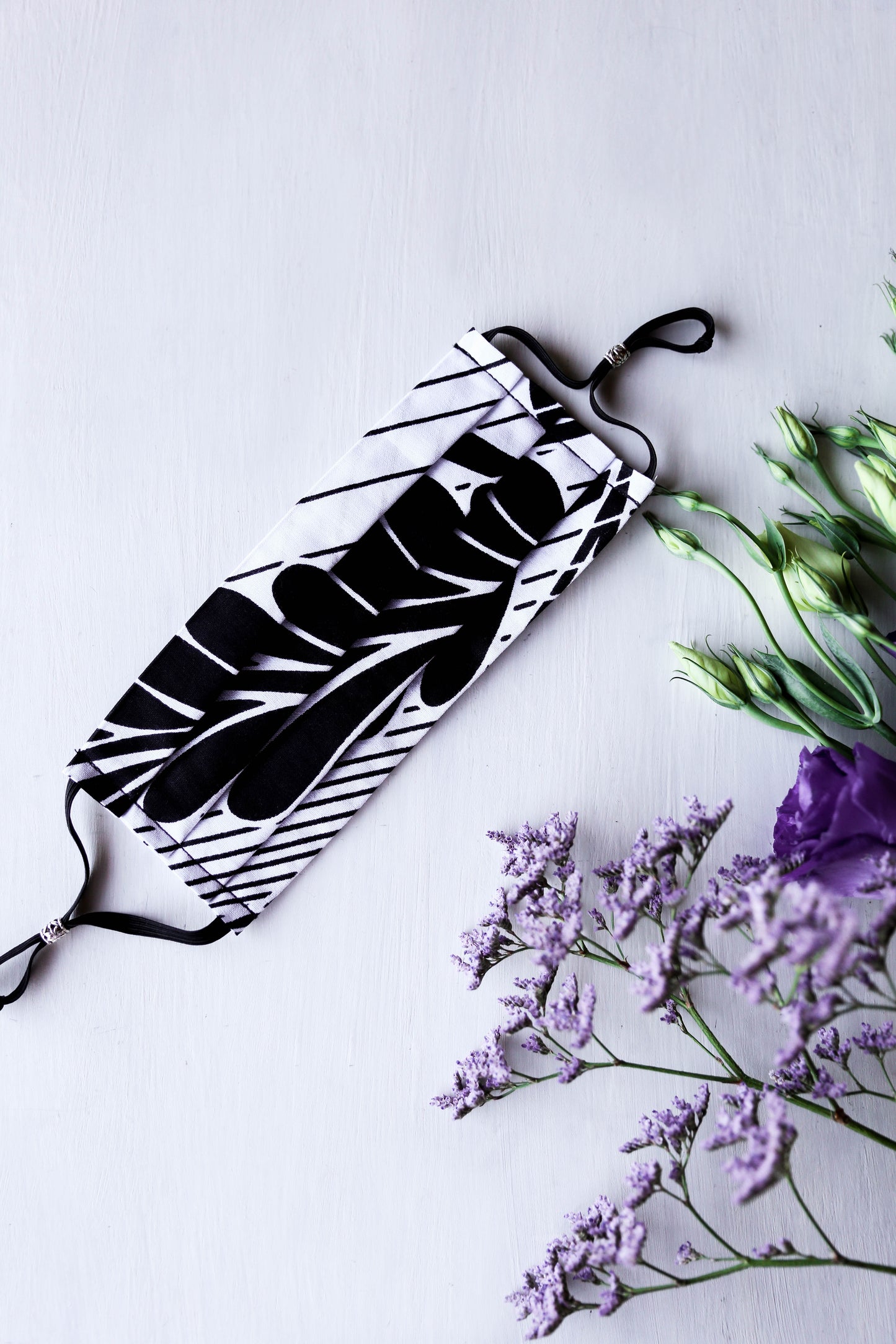 Stripin' Palm Leaves Floral Face Mask (Black/White) with Adjustable Ear Loops