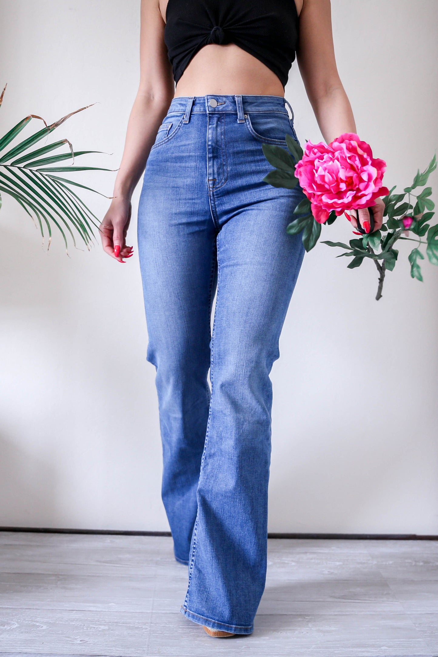 H&M High Waisted Flared Jeans