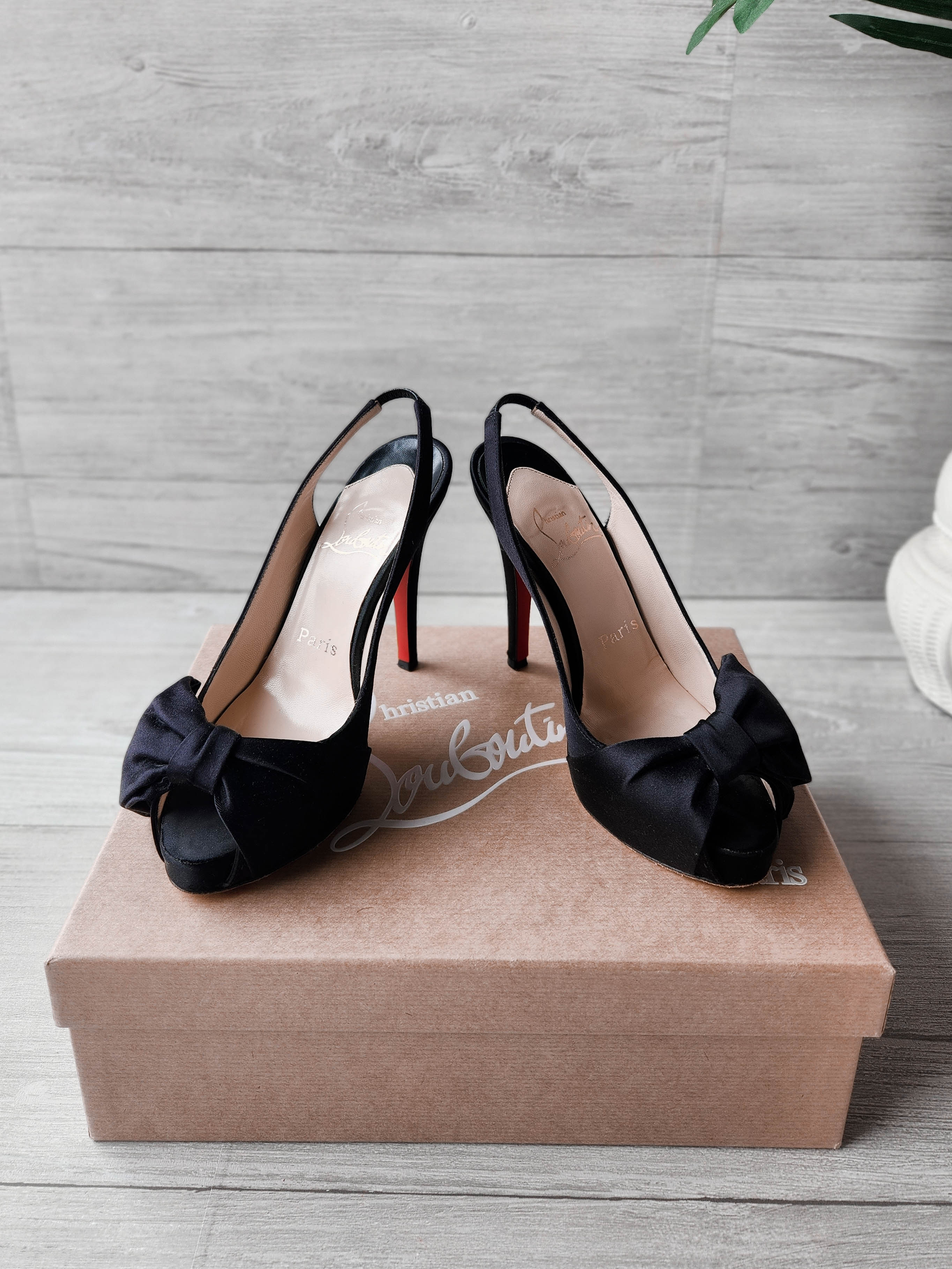 Christian Louboutin top Black Satin Pumps